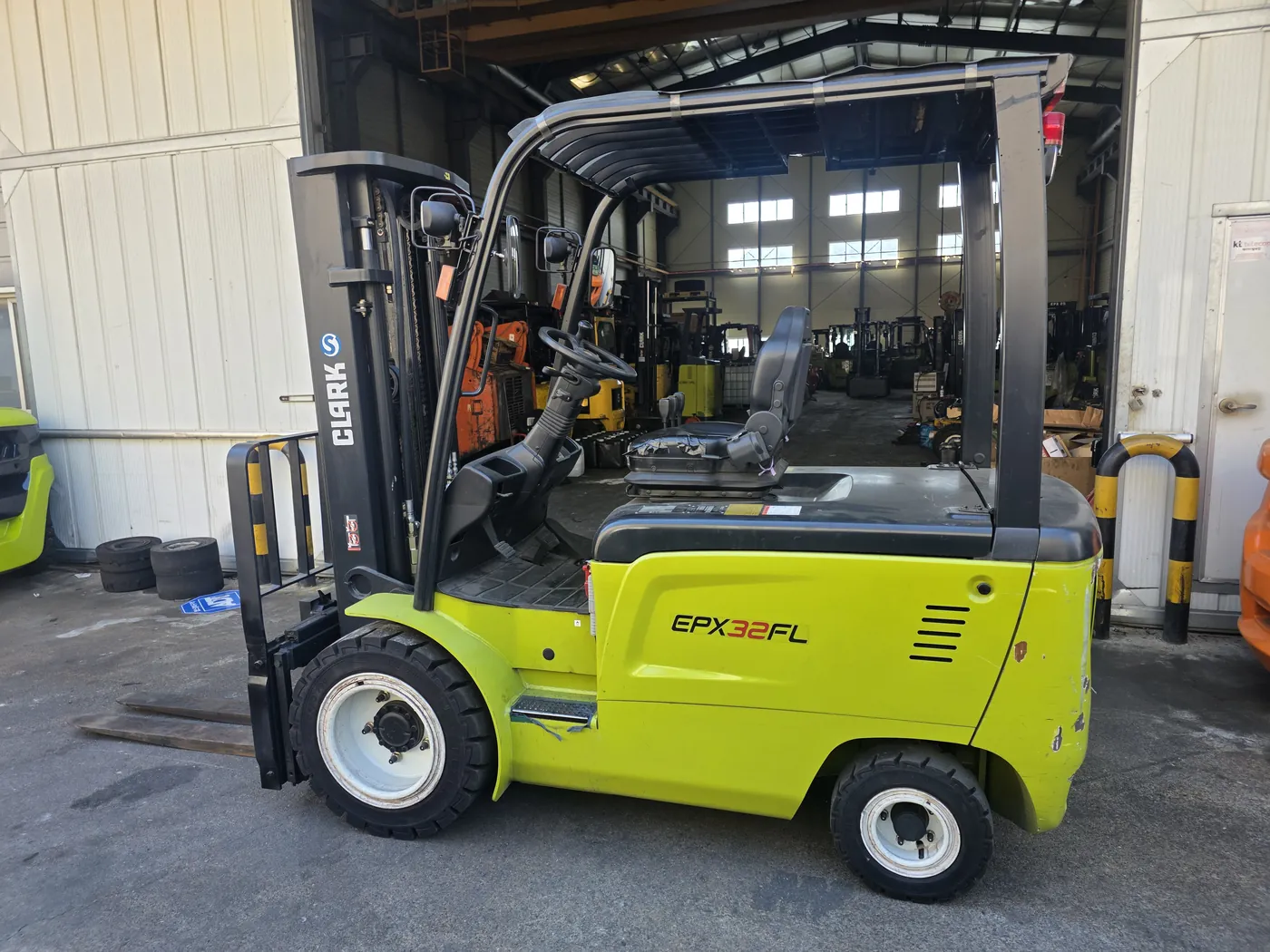 CLARK EPX32FL 중고 (U2610-05)